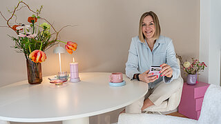 Armlehnstuhl, Stoff Shaun White (PG 4), 
Gestell Spinnenfuß (991) Metall wollweiß lackiert
