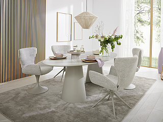 Esszimmer JustB! SP150: Esstisch ellipsenförmig (JB03-95-102), Platte MDF Lack seidengrau, Facettenprofil, Gestell geteilte Kegelsäule, Formschichtholz, Lack seidengrau, ca. L 220, B 115, H 76 cm