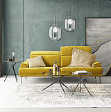 Sofa 3-sitzig (3002) inkl. manueller Sitztiefen-und Kopfteilverstellung, ca. B 228, H 79-100, SH 43, T 103-130, ST 54-81 cm, Stoff 10040 (JAB 1, 53 % Polyester, 40 % Polyacryl, 7 % Viskose), Metallfuß 324 schwarz matt Chrom glänzend, Flatterkissen (7545) ca. 75 x 75 cm, Stoff 25040 (JAB 2),
Kissen (7805) ca. 50 x 50 cm, Stoff 25040 (JAB 2)