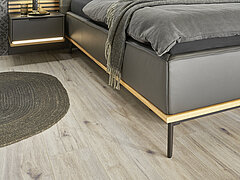 Detailbild vom Fußteil vom Polsterbett Drake