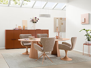 Esstisch JustB! SP150 mit geteilter Kegelsäule in Lack Fb. blush von Musterring