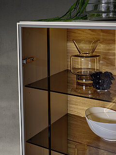 Detailaufnahme zum Programm Maestra von der Vitrine