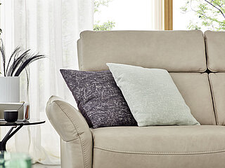 Sofa MR 280: Ecksofa, Leder Cloudy pearl (PG 60), Metallfuß schwarz