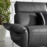 Sofa MR 280: Sofa 2,5-sitzig (2,5KV), Leder Rodeo charcoal (PG 60), Füße Metallfuß chromfarbig, ca. B 188, H 98/114, SH 46, ST 56, T 103 cm, Optionale Funktion: verstellbare Armlehne