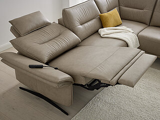 MR 310 in Leder Fb. beige mit Relaxfunktion von Musterring