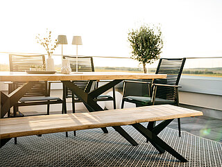 Gartenmöbel Freilicht: Esstisch Holland und Armlehnstuhl Amsterdam