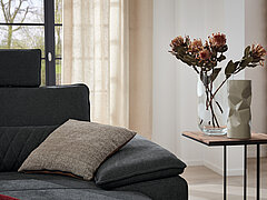 Sofa MR 270: Stoff Kira grau (PG 20), Fuß anthrazit