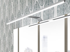 Bad Rimini: Detail LED-Aufsatzleuchte ZALAUF60 für Funktionsspiegel FEEN0118026 inkl. LED-Beleuchtung,  Korpus Weiß Glanz